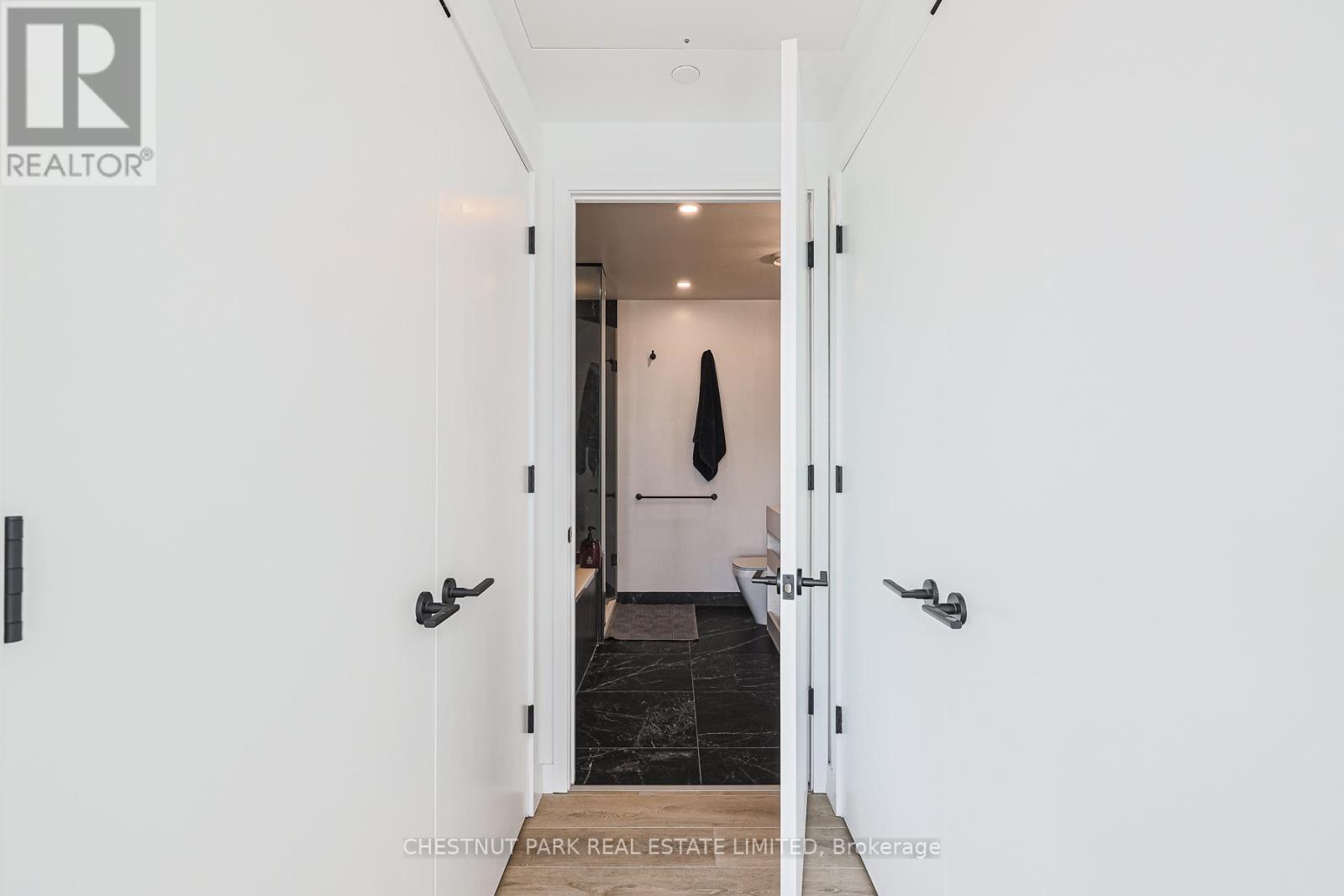 1204 - 505 Richmond Street W, Toronto, Ontario  M5V 1Y3 - Photo 25 - C12462113