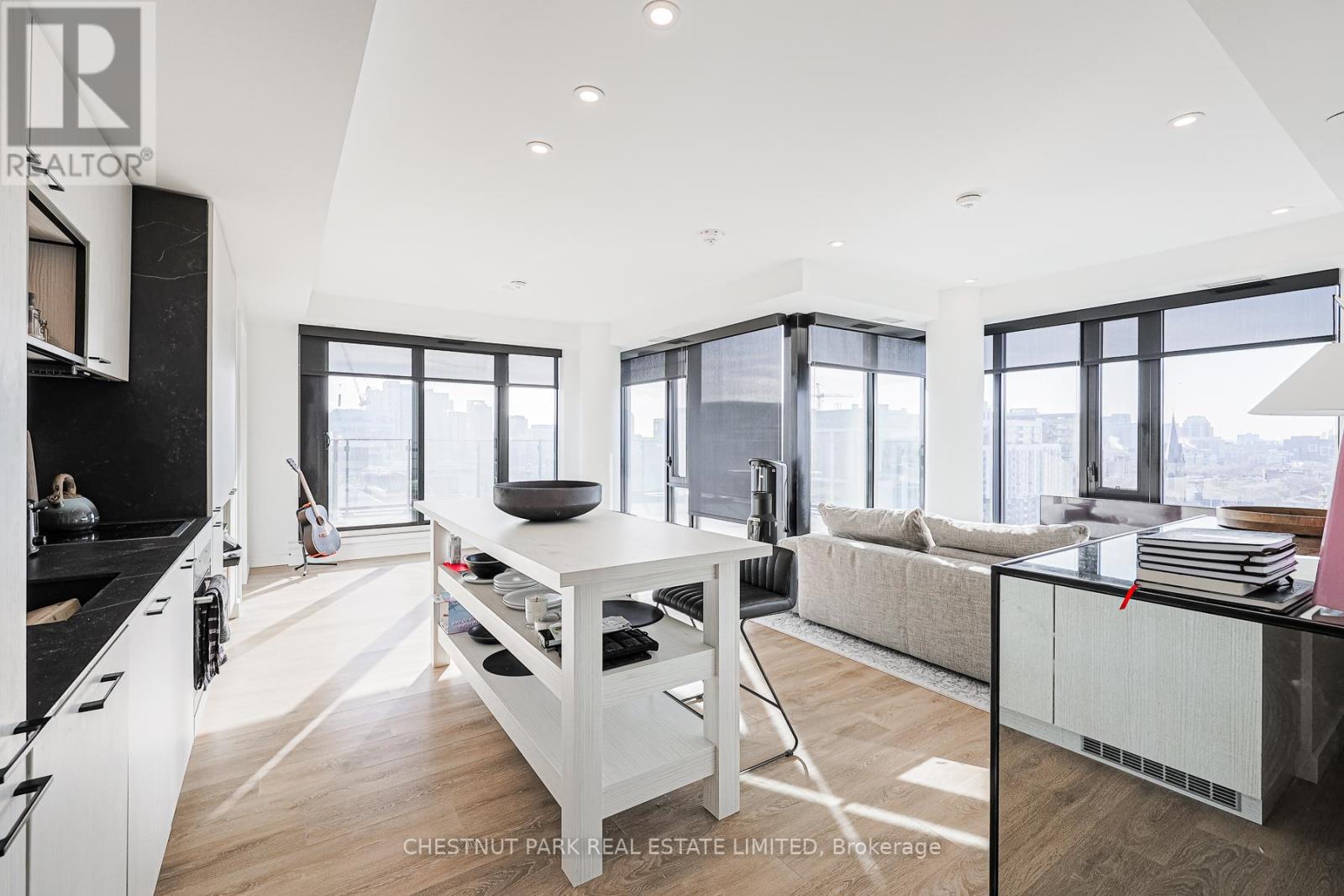 1204 - 505 Richmond Street W, Toronto, Ontario  M5V 1Y3 - Photo 4 - C12462113