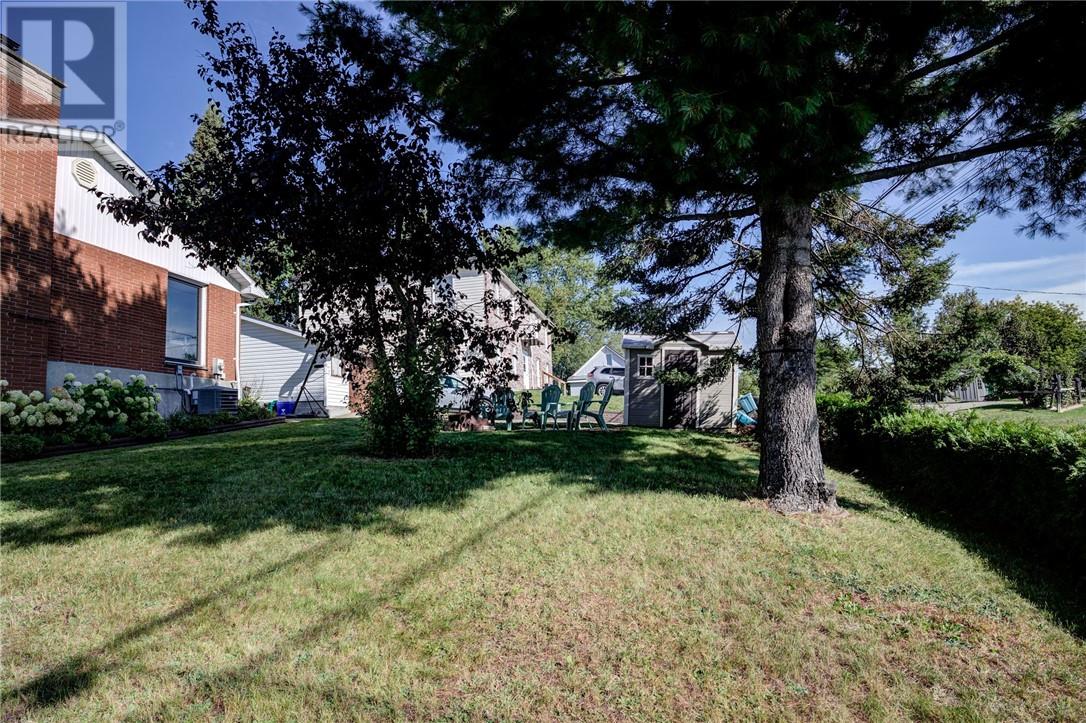 107 Main Street W, Chelmsford, Ontario  P0M 1L0 - Photo 5 - 2125223