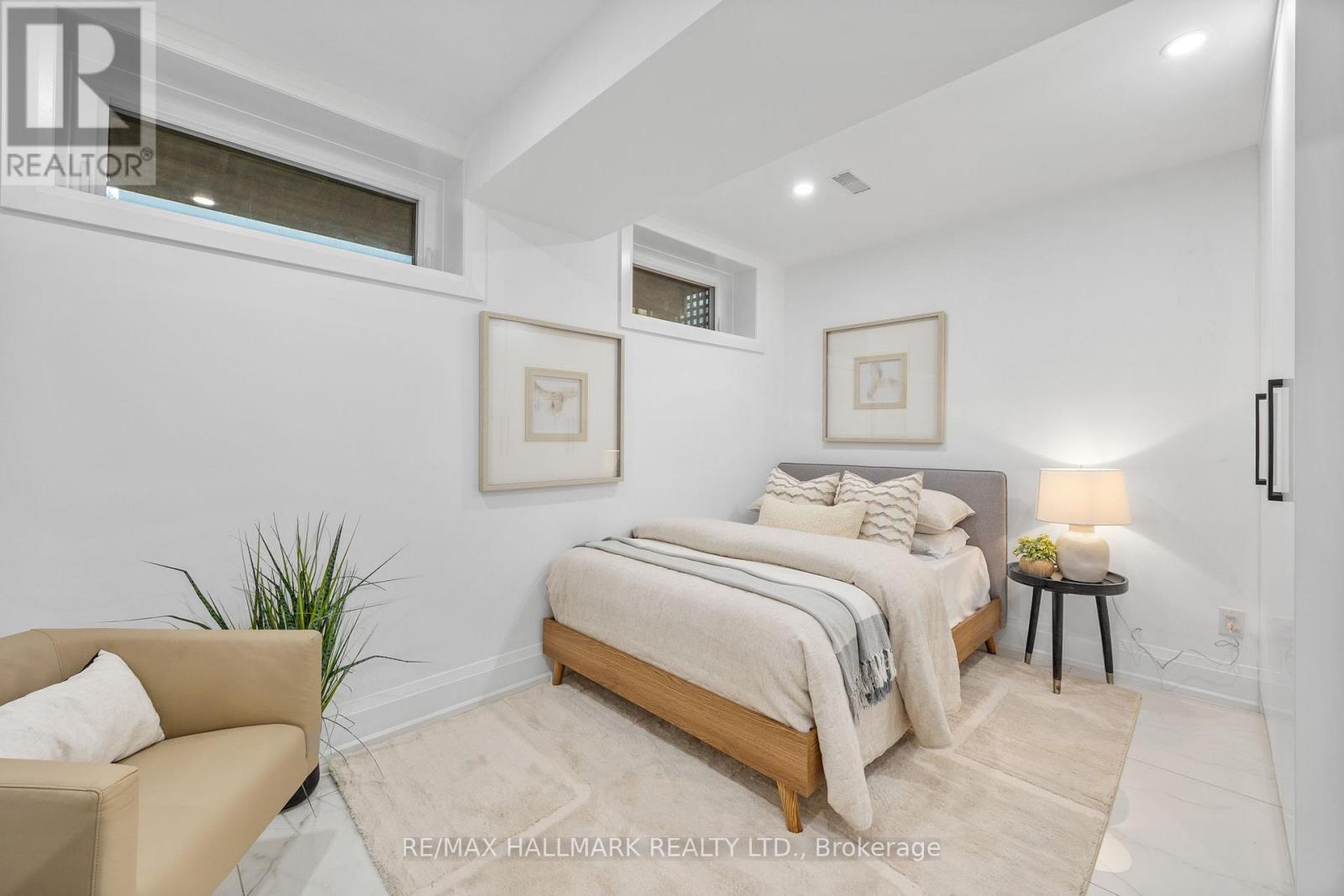 98 Hogarth Avenue, Toronto, Ontario  M4K 1K4 - Photo 31 - E12462093