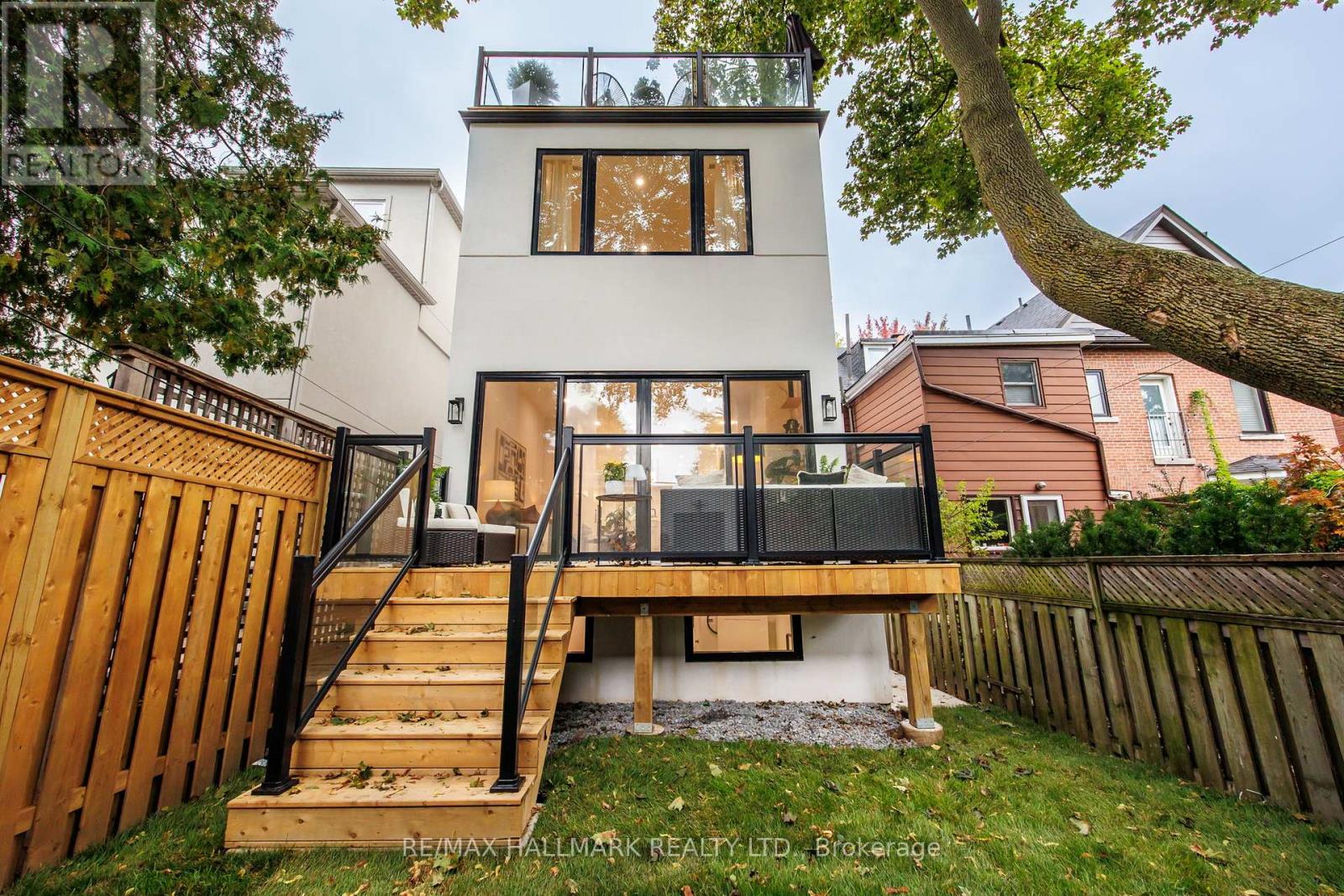98 Hogarth Avenue, Toronto, Ontario  M4K 1K4 - Photo 37 - E12462093