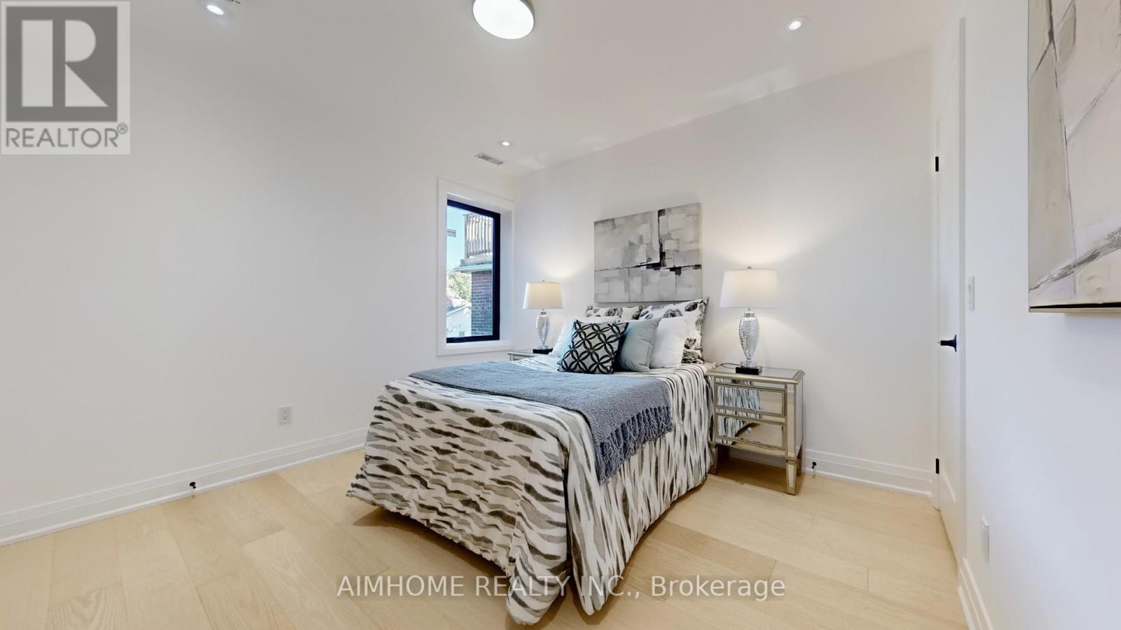 38 Sparkhall Avenue, Toronto, Ontario  M4K 1G5 - Photo 20 - E12462098