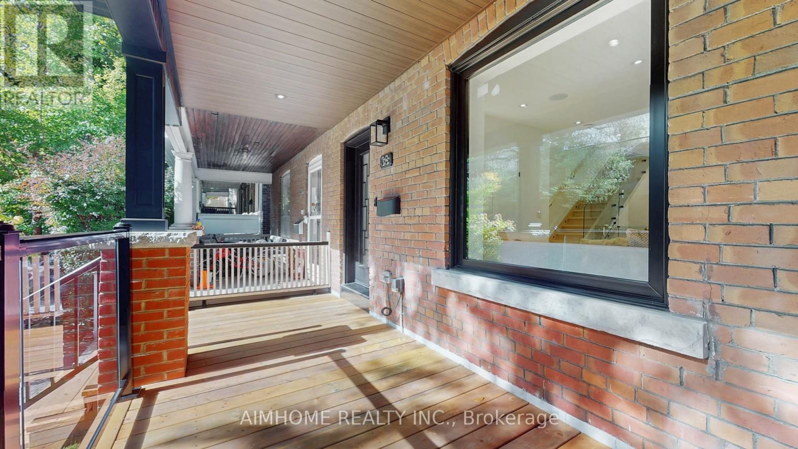 38 Sparkhall Avenue, Toronto, Ontario  M4K 1G5 - Photo 3 - E12462098