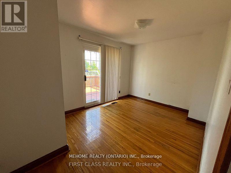42 Earlthorpe Crescent, Toronto, Ontario  M1H 2P9 - Photo 3 - E12462104
