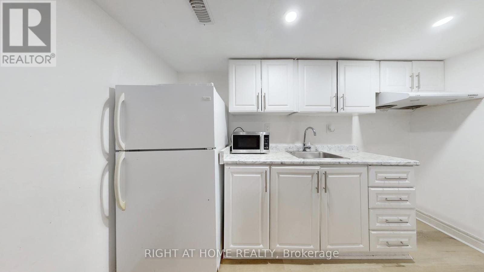 79 Oakes Avenue, Oshawa, Ontario  L1G 6C5 - Photo 26 - E12462115