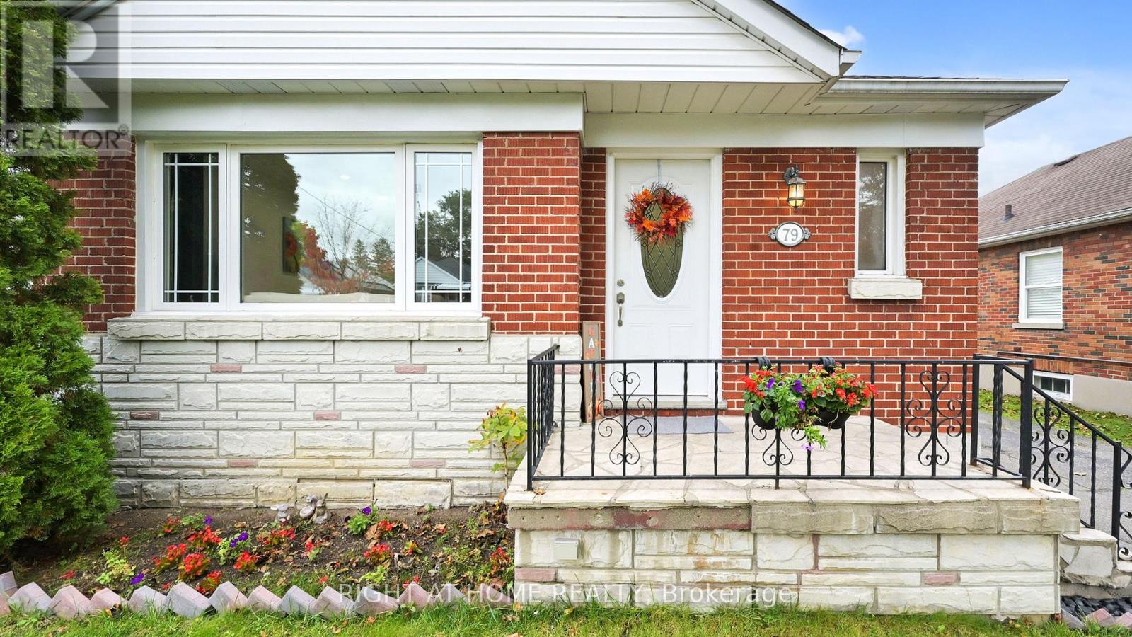 79 Oakes Avenue, Oshawa, Ontario  L1G 6C5 - Photo 4 - E12462115