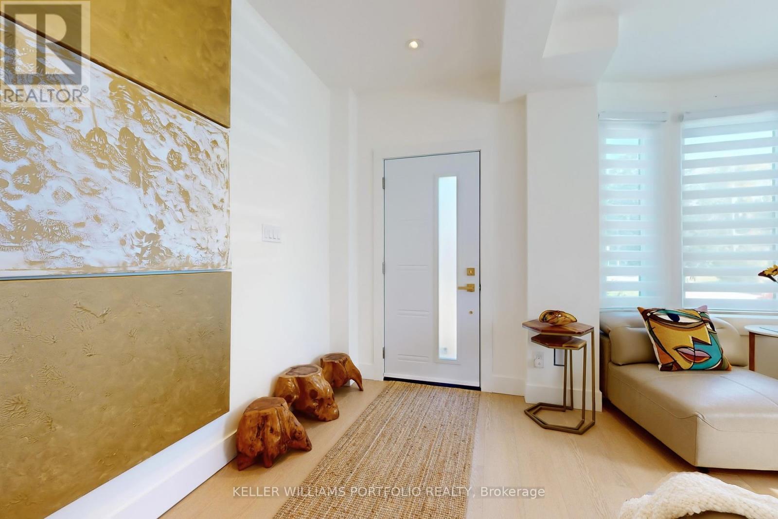 22 Pitt Avenue, Toronto, Ontario  M1L 2R1 - Photo 6 - E12462125