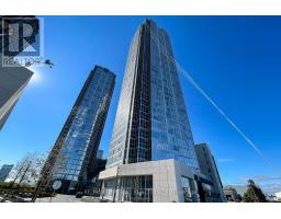 701 - 2916 HIGHWAY 7, Vaughan, Ontario