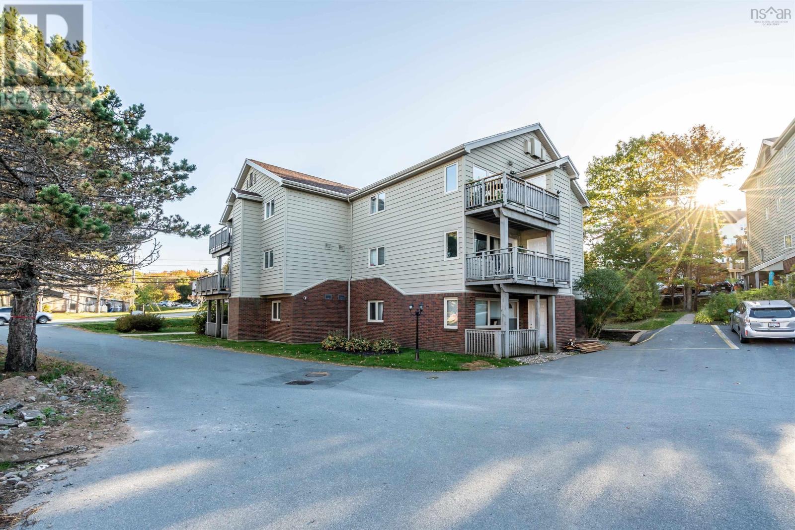 204 63 Farnham Gate Road, Clayton Park, Nova Scotia  B3M 4A7 - Photo 3 - 202525727