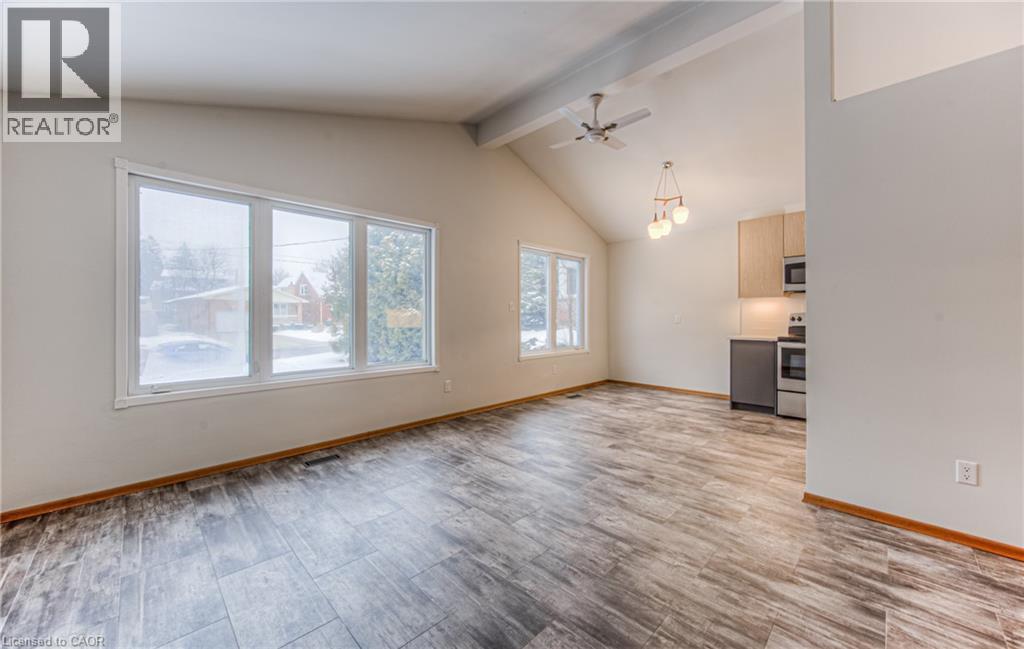 17 Roosevelt Avenue, Waterloo, Ontario  N2H 2N2 - Photo 8 - 40778948