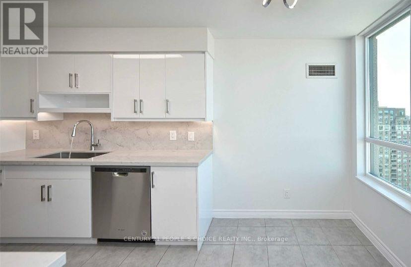 2807 - 208 Enfield Place, Mississauga, Ontario  L5B 0G8 - Photo 8 - W12462097