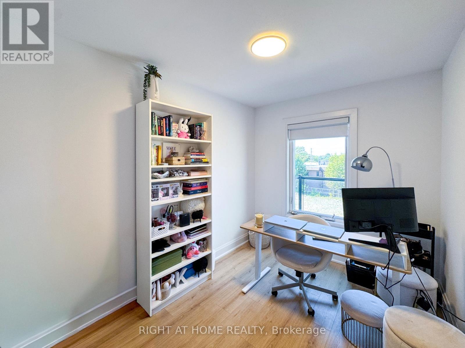 23 - 292 Vine Street, St. Catharines, Ontario  L2M 4T3 - Photo 21 - X12462114