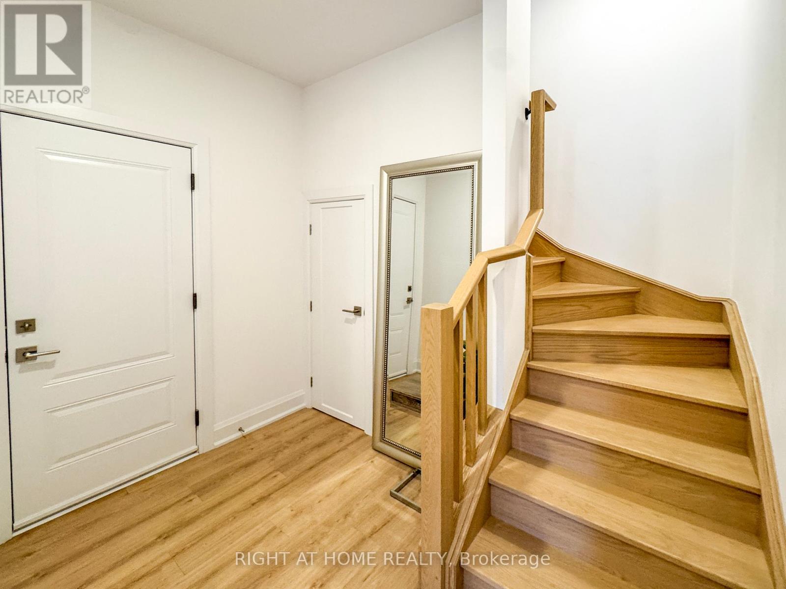 23 - 292 Vine Street, St. Catharines, Ontario  L2M 4T3 - Photo 7 - X12462114