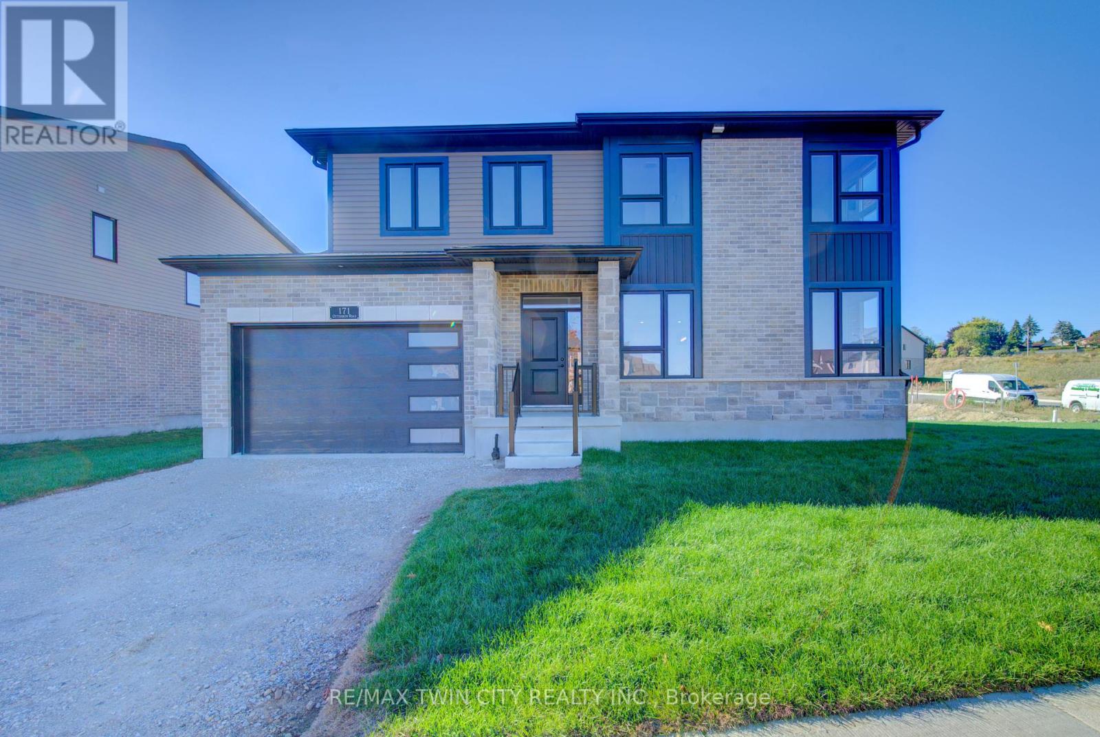 171 OTTERBEIN ROAD, Kitchener, Ontario