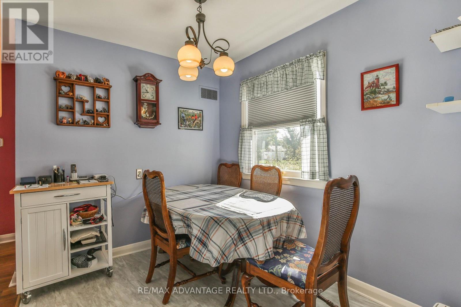 237 Rainbow Avenue, London East, Ontario  N5W 4V9 - Photo 12 - X12462135