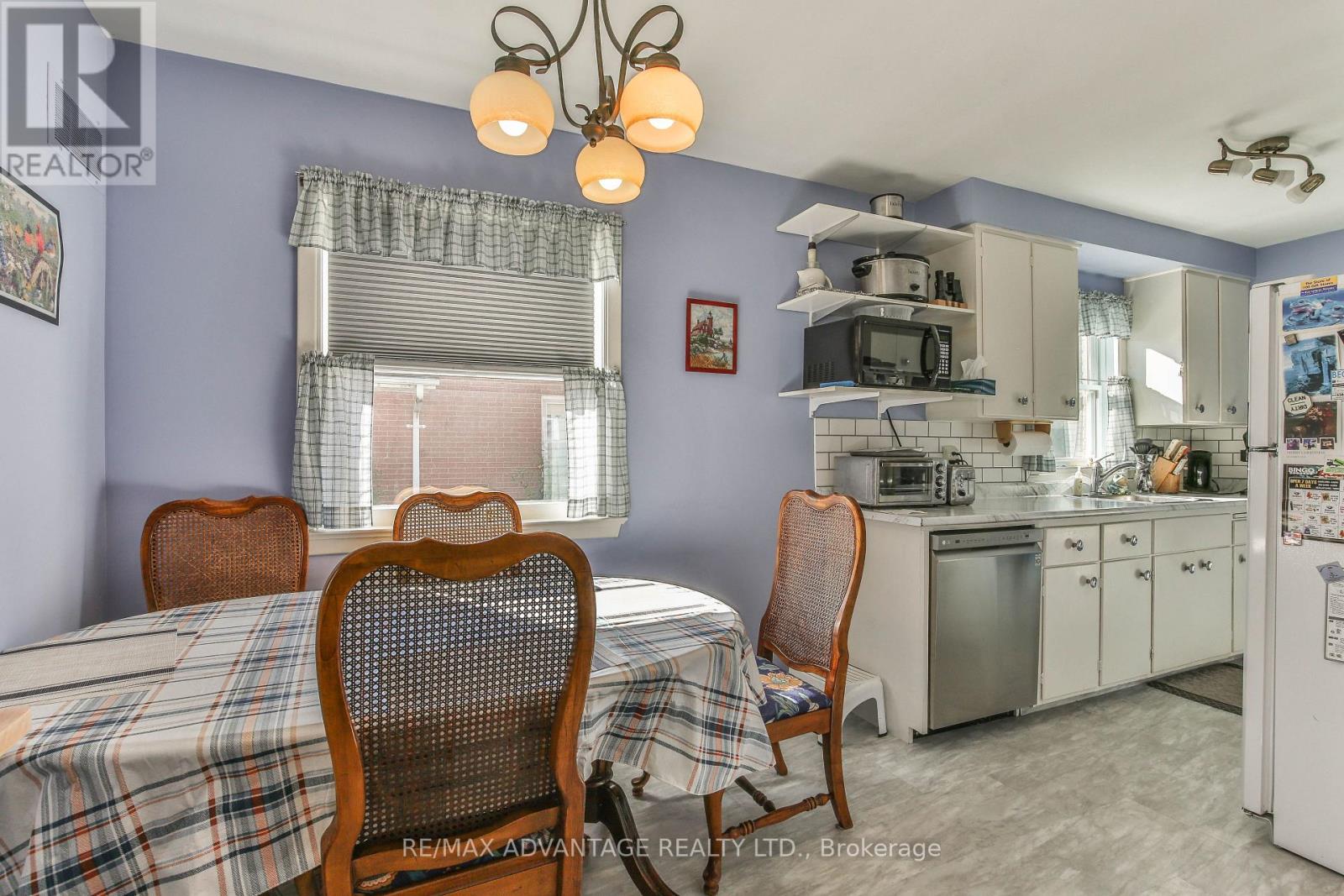 237 Rainbow Avenue, London East, Ontario  N5W 4V9 - Photo 13 - X12462135