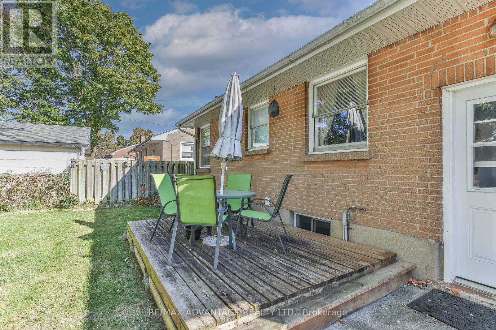 237 Rainbow Avenue, London East, Ontario  N5W 4V9 - Photo 29 - X12462135