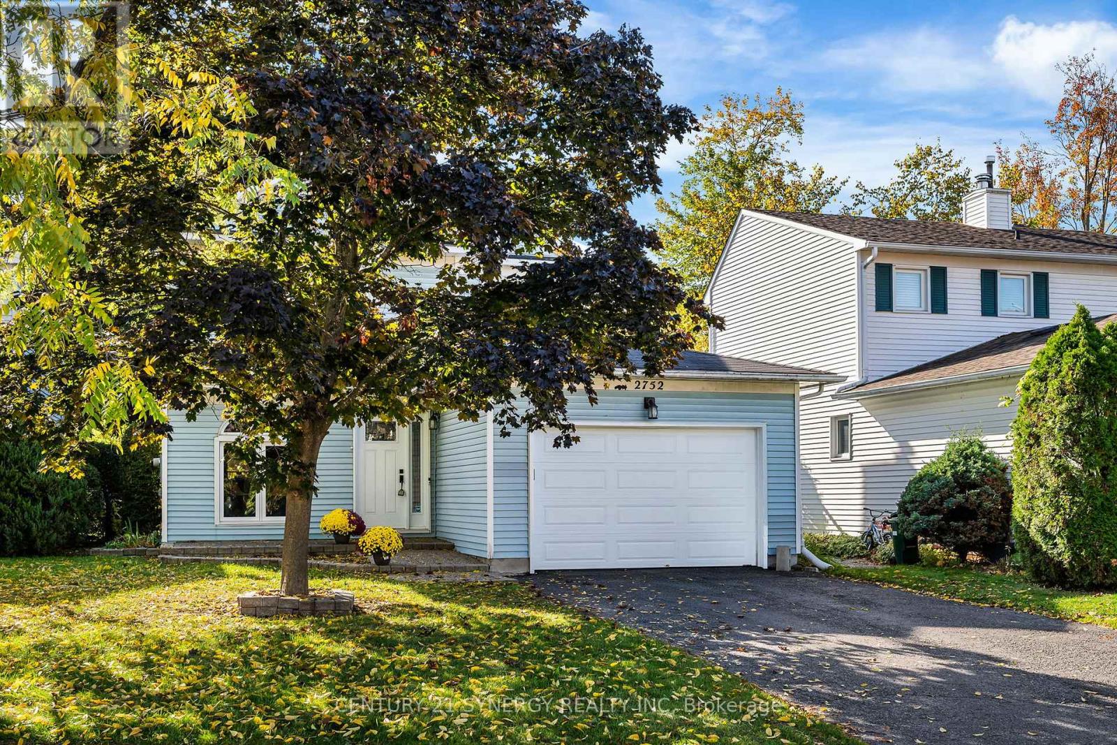 2752 Wyldewood Street W, Ottawa, Ontario  K1T 2S4 - Photo 4 - X12462142