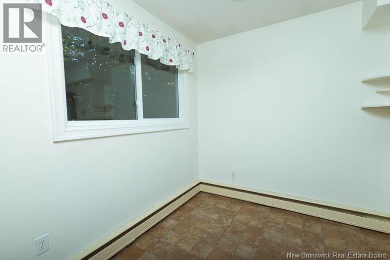 30 Canterbury Drive, Fredericton, New Brunswick  E3B 4L6 - Photo 25 - NB128206