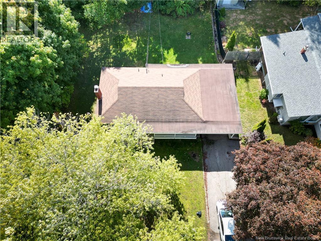 30 Canterbury Drive, Fredericton, New Brunswick  E3B 4L6 - Photo 4 - NB128206