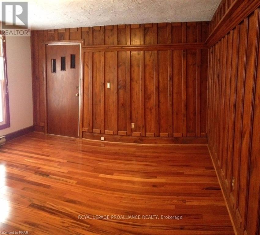 199 Dalhousie Street, Peterborough, Ontario  K9J 2M1 - Photo 13 - X12451169