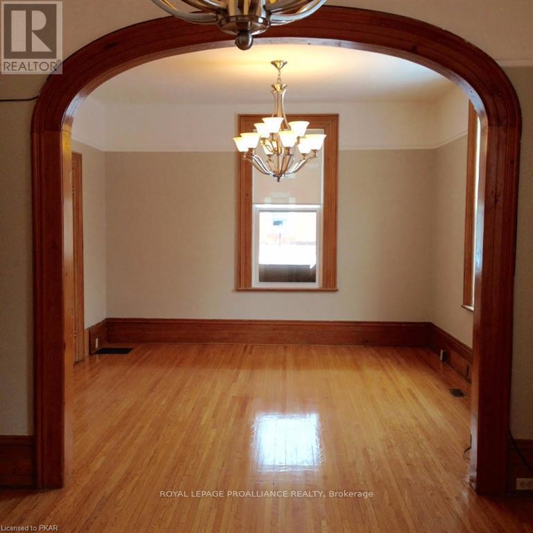 199 Dalhousie Street, Peterborough, Ontario  K9J 2M1 - Photo 5 - X12451169