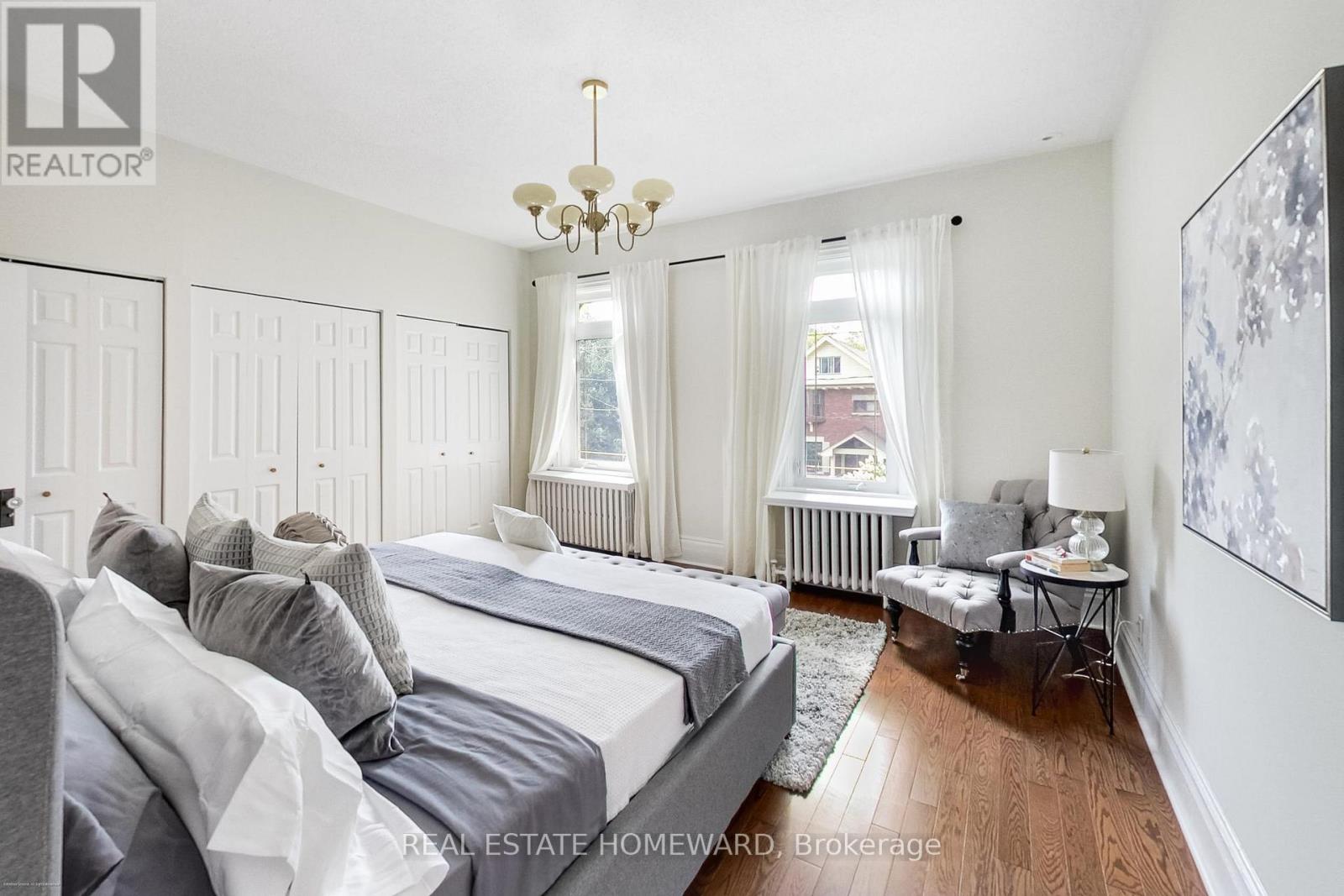 66 Badgerow Avenue, Toronto, Ontario  M4M 1V4 - Photo 24 - E12462133