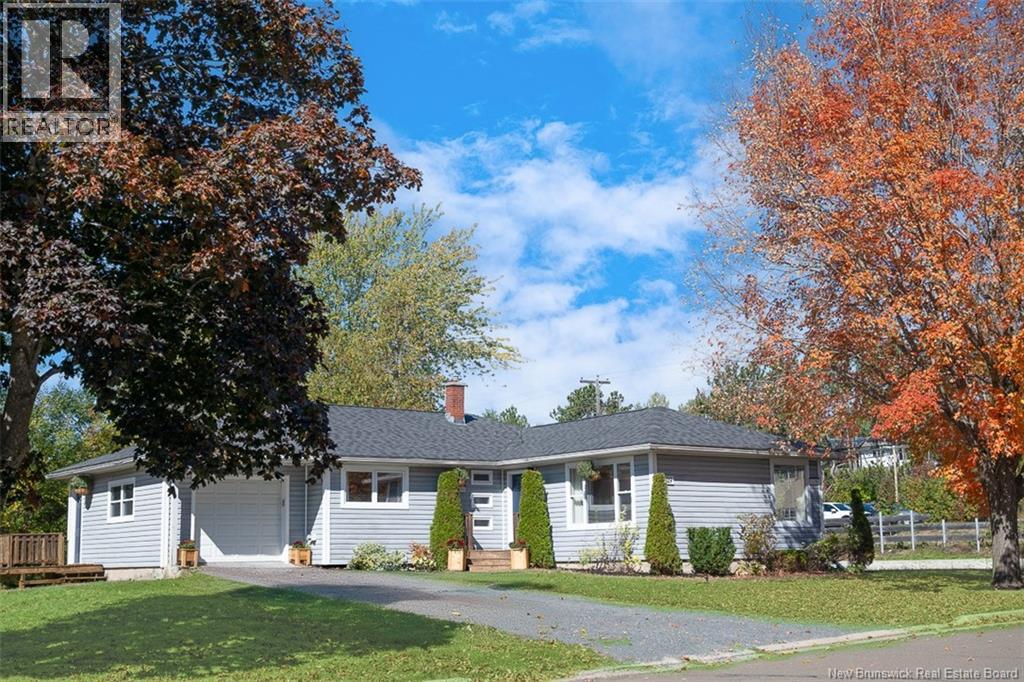 119 Moss Avenue, Fredericton, New Brunswick  E3A 2G2 - Photo 1 - NB127298