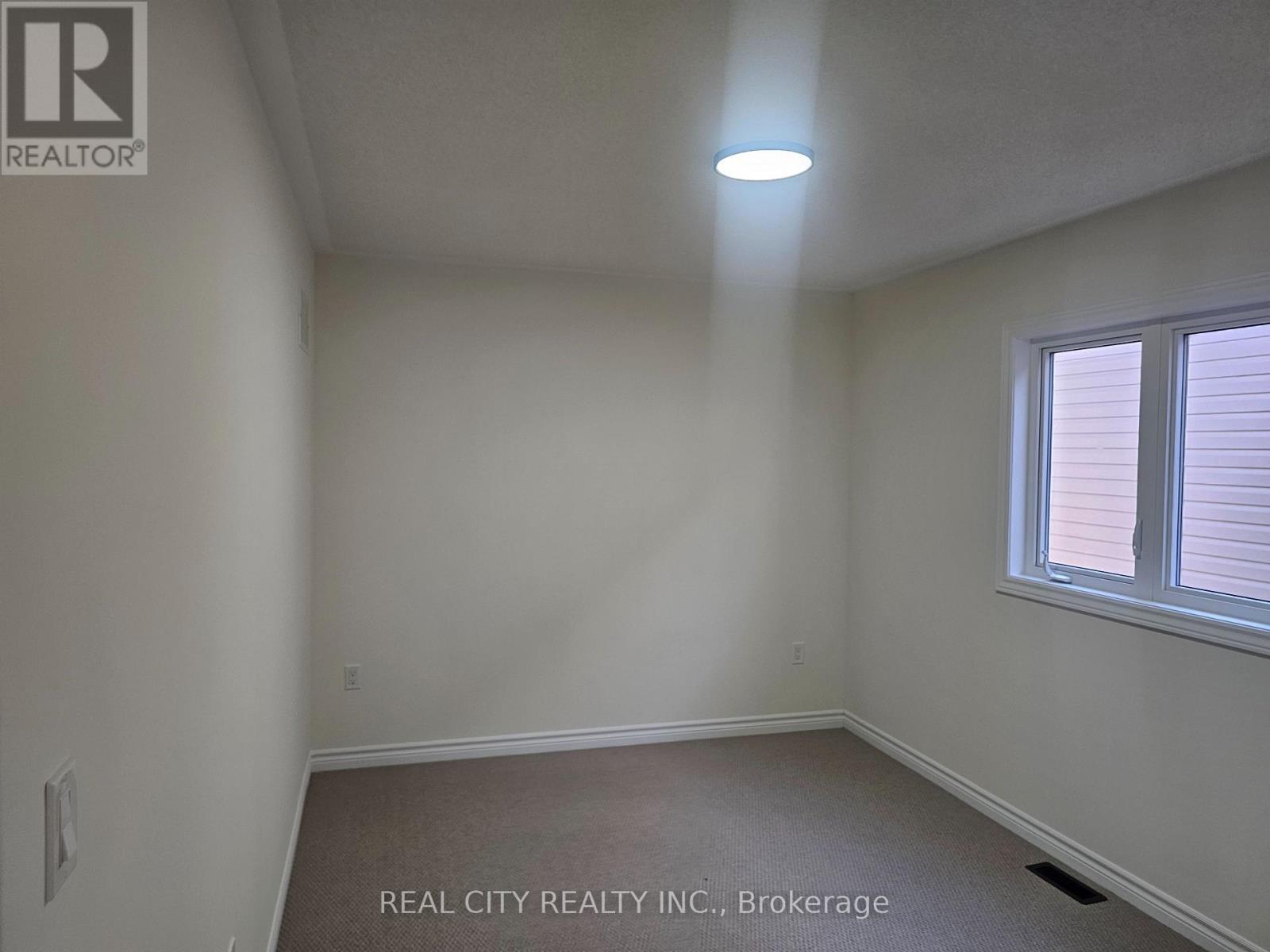 5 Heather Fullerton Road, Georgina, Ontario  L0E 1R0 - Photo 27 - N12462139