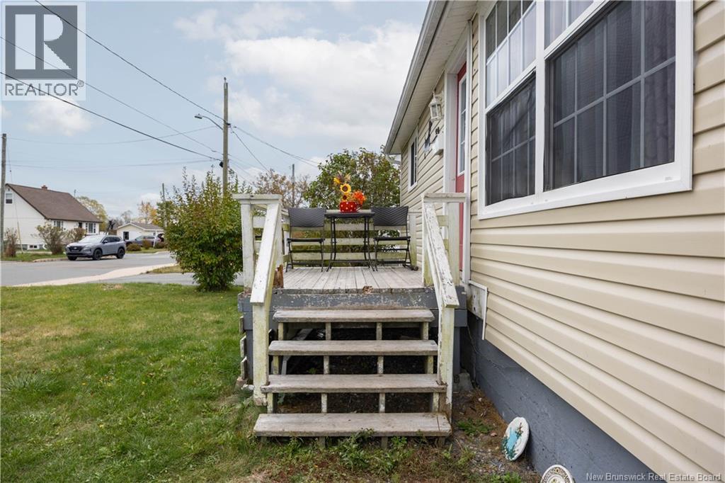 38 Brown Street, Saint John, New Brunswick  E2H 1X6 - Photo 8 - NB128055