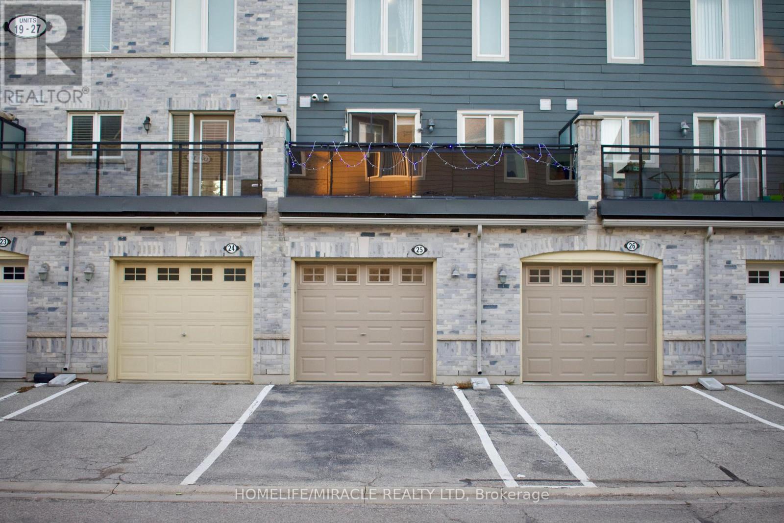 25 - 60 Fairwood Circle, Brampton, Ontario  L6R 0Y6 - Photo 30 - W12461873
