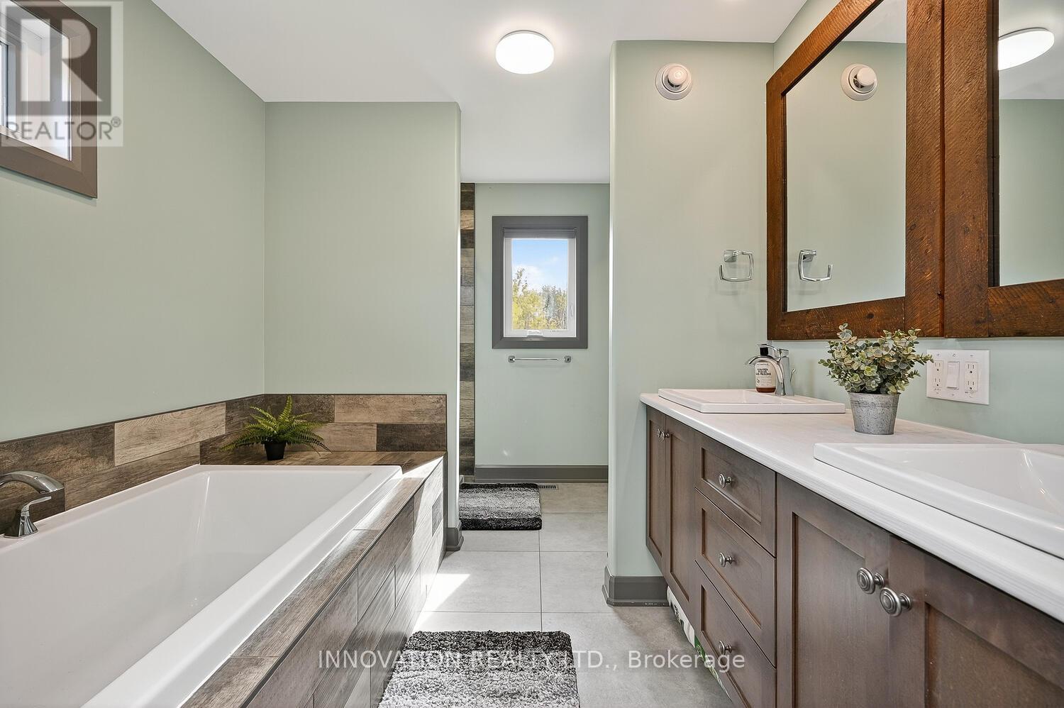 934 Maple Hill Road, North Grenville, Ontario  K0G 1T0 - Photo 17 - X12461574