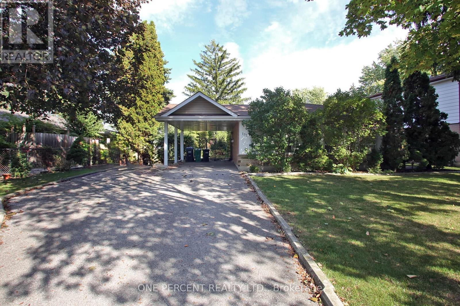 155 Bartley Bull Parkway, Brampton, Ontario  L6W 2K1 - Photo 2 - W12462134