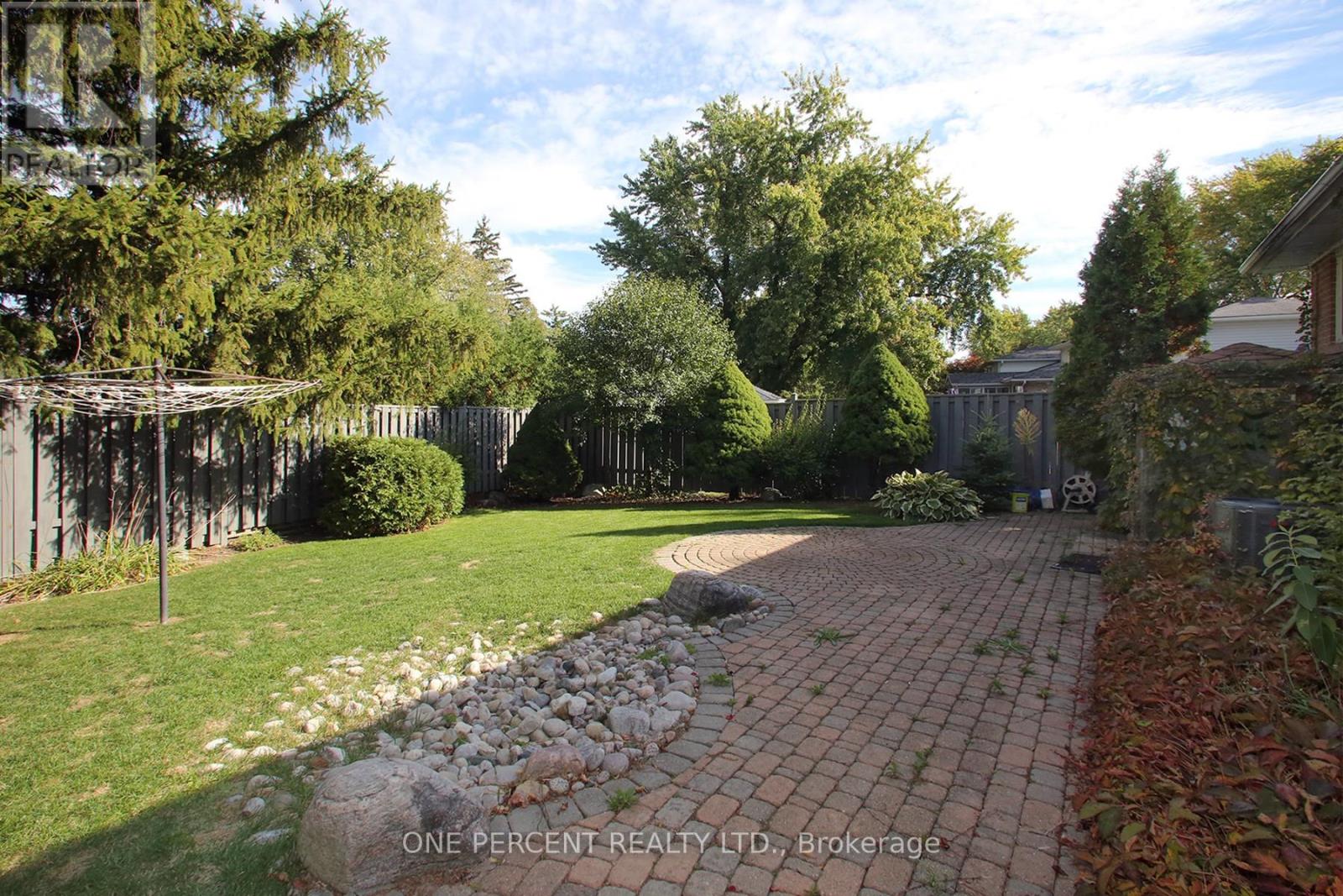 155 Bartley Bull Parkway, Brampton, Ontario  L6W 2K1 - Photo 21 - W12462134