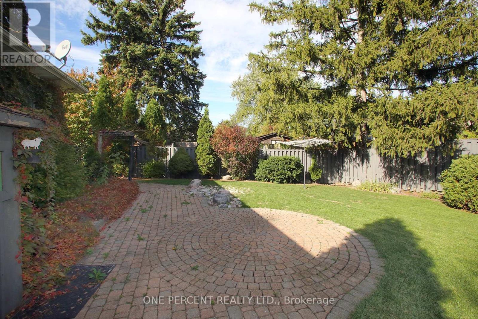 155 Bartley Bull Parkway, Brampton, Ontario  L6W 2K1 - Photo 22 - W12462134