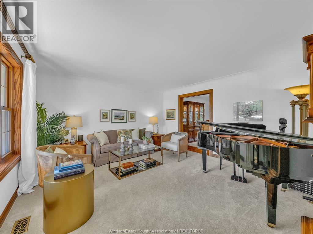 512 Cambridge Court, Tecumseh, Ontario  N8N 4B4 - Photo 5 - 25025777
