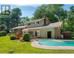 120 CROSS CEMETERY ROAD, Leeds and the Thousand Islands, Ontario