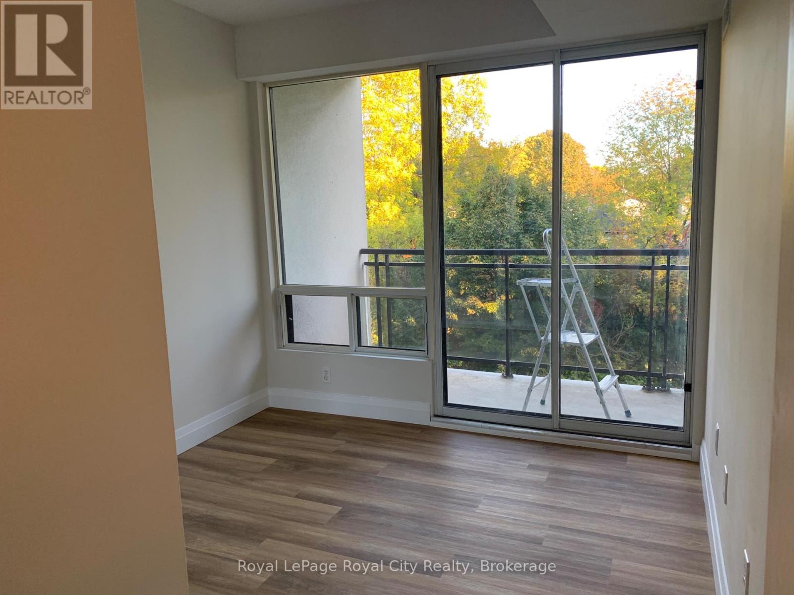 301 - 105 Bagot Street, Guelph, Ontario  N1H 8H4 - Photo 14 - X12462154