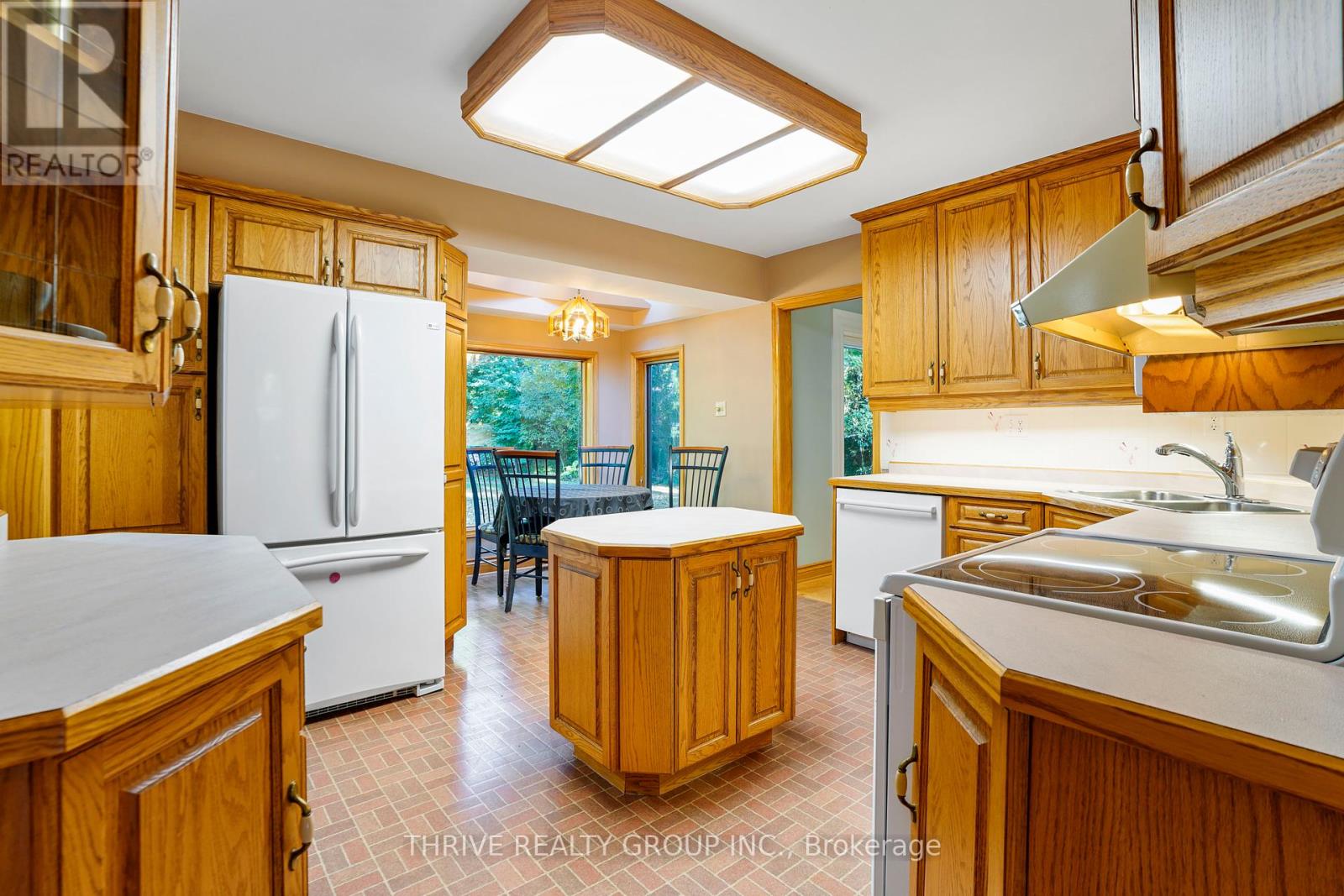 478 Glen Crescent, London North, Ontario  N6H 3L4 - Photo 10 - X12462160