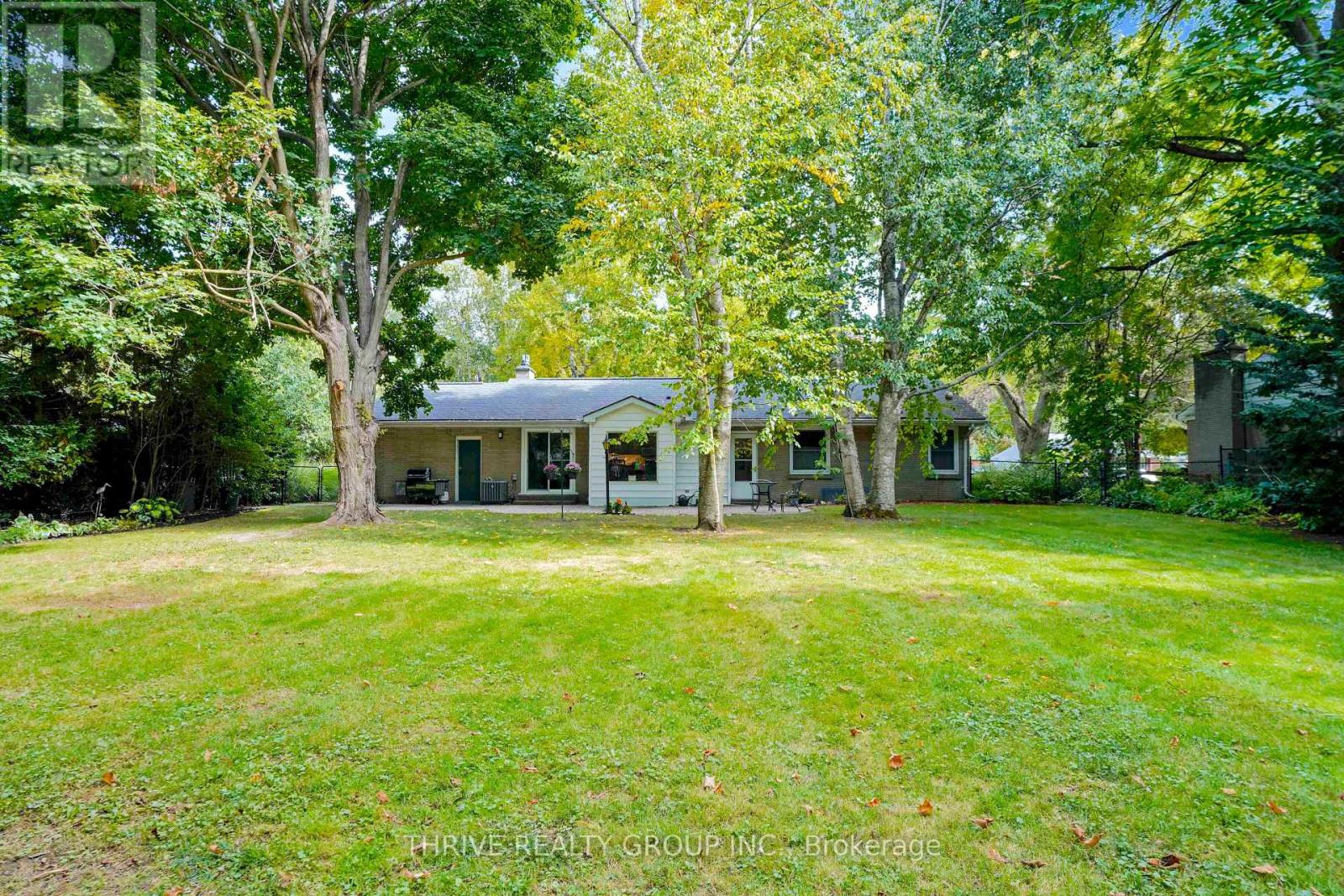 478 Glen Crescent, London North, Ontario  N6H 3L4 - Photo 35 - X12462160