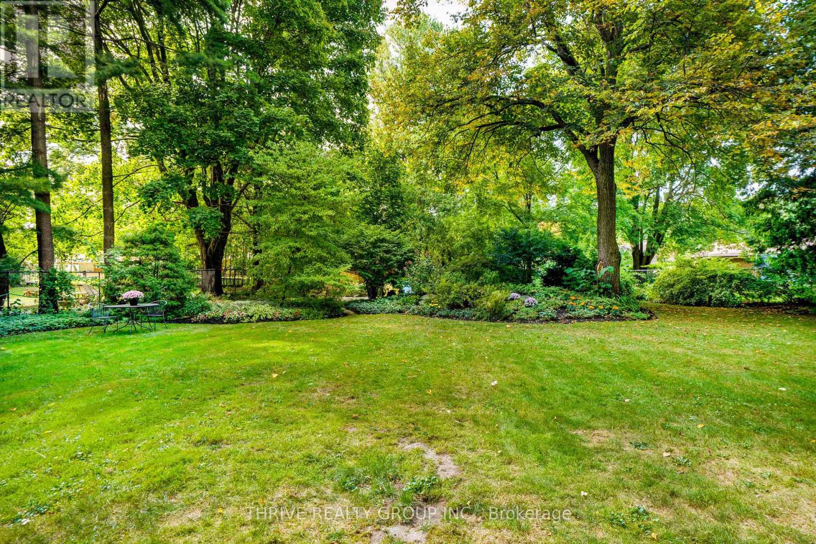 478 Glen Crescent, London North, Ontario  N6H 3L4 - Photo 36 - X12462160
