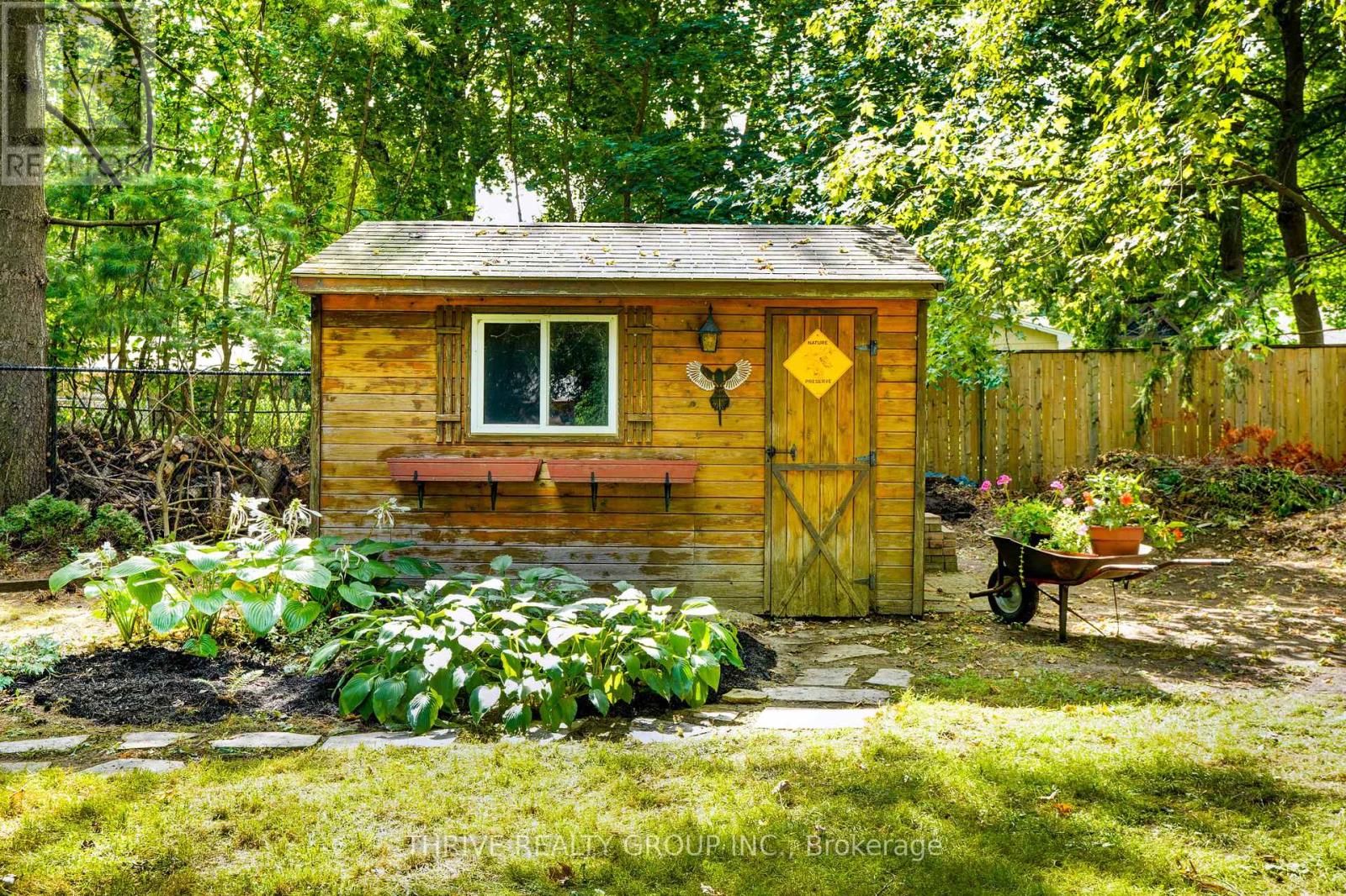 478 Glen Crescent, London North, Ontario  N6H 3L4 - Photo 45 - X12462160
