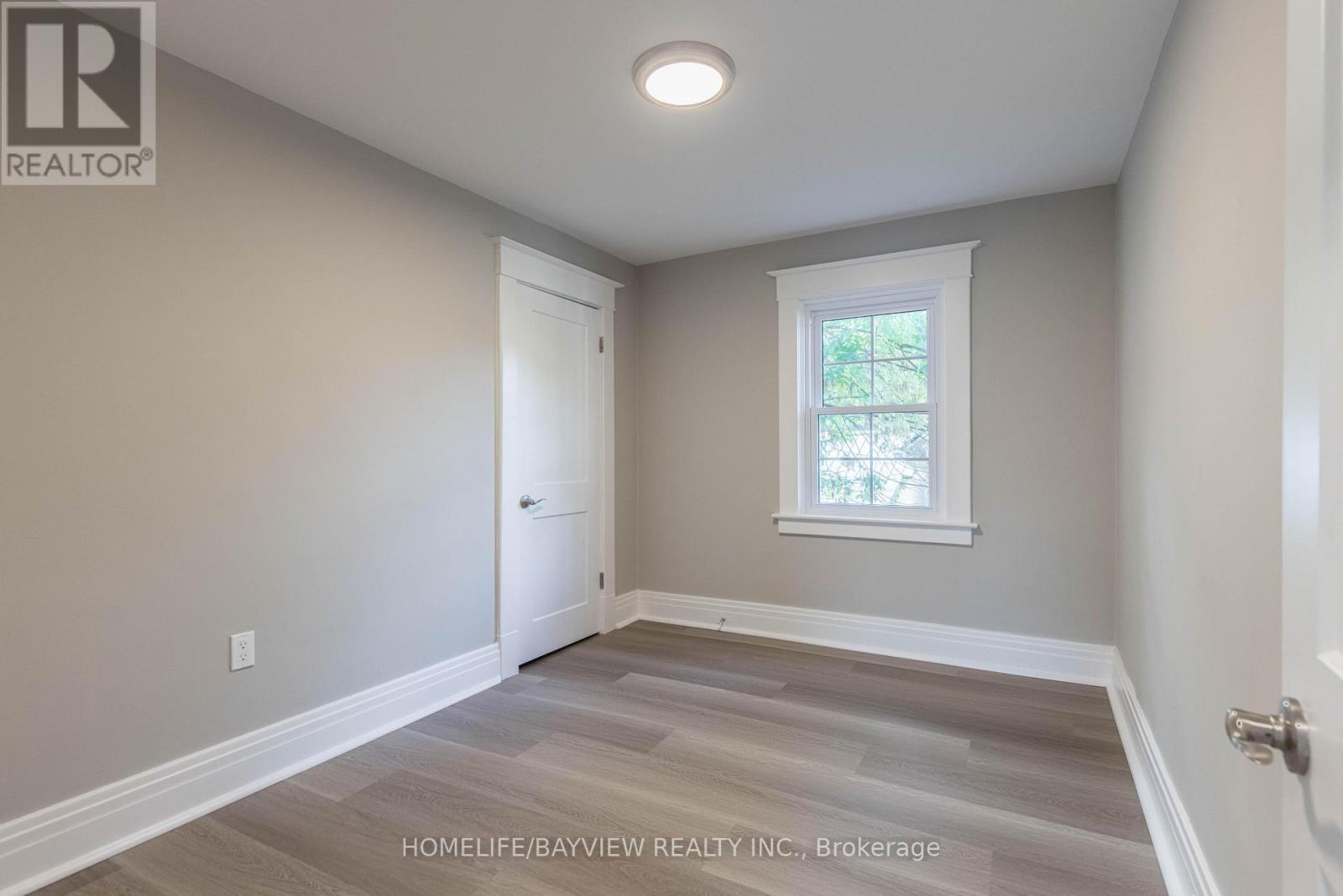19 Main Street, St. Catharines, Ontario  L2N 4T5 - Photo 24 - X12462140