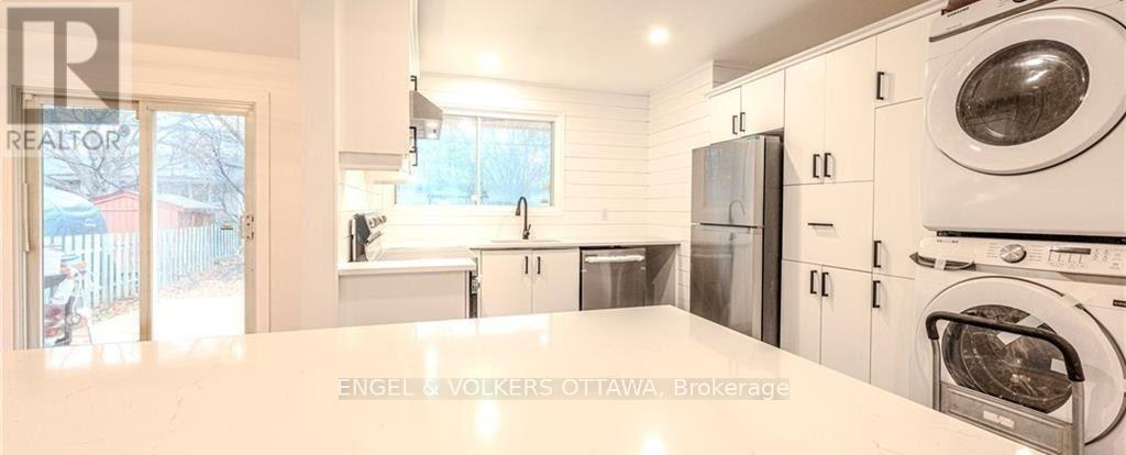 A - 18 Majestic Drive, Ottawa, Ontario  K2G 1C7 - Photo 7 - X12462193