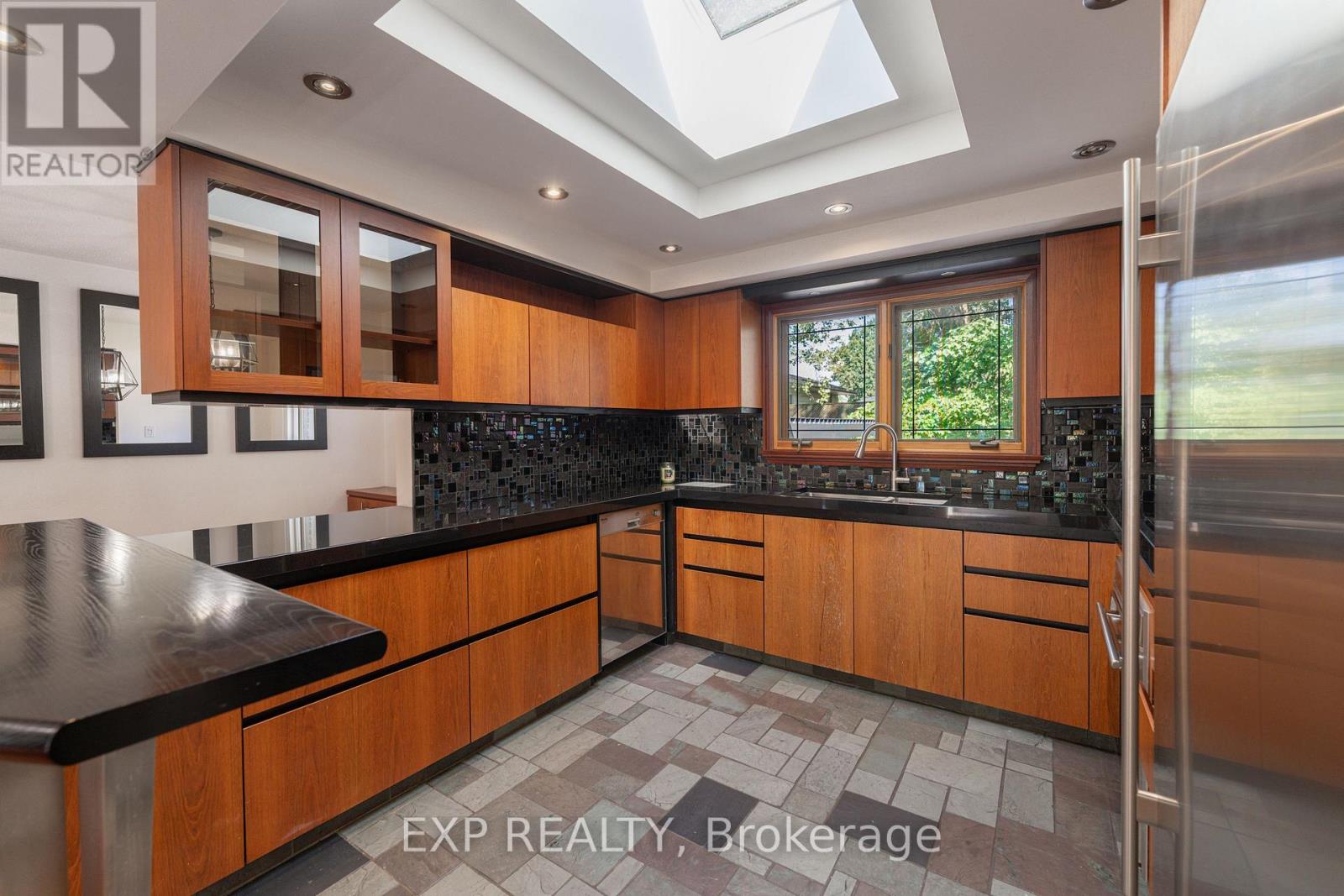 6559 Jupiter Boulevard, Niagara Falls, Ontario  L2J 3Y4 - Photo 11 - X12462189