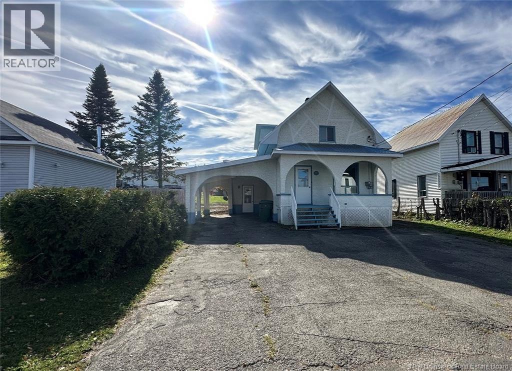 5 Lynch Street, Saint-Quentin, New Brunswick