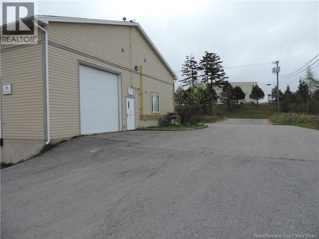 44 Whitebone Way, Saint John, New Brunswick  E2J 4W2 - Photo 3 - NB128528