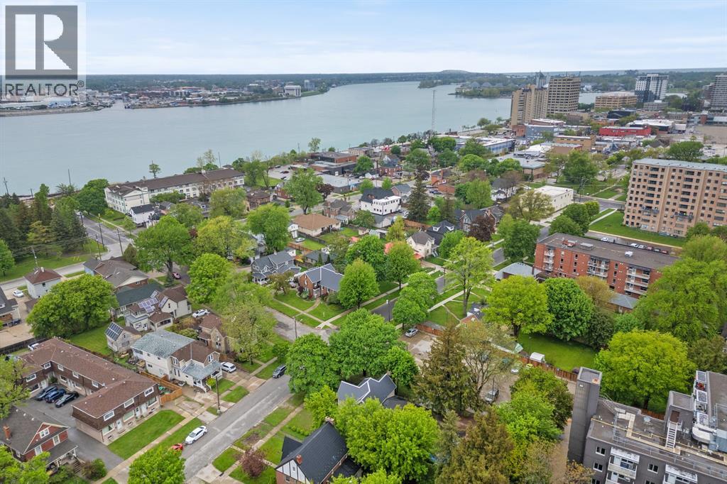 156 Queen Street, Sarnia, Ontario  N7T 2R1 - Photo 46 - 25026065