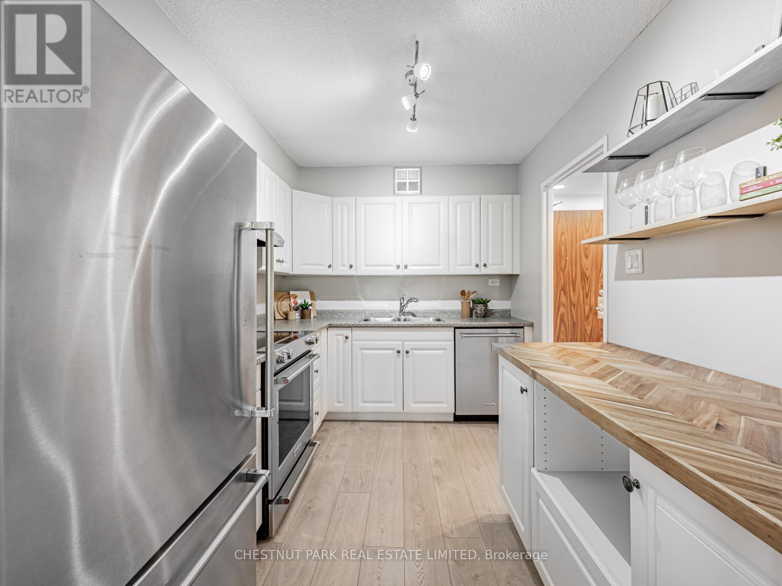 507 - 40 Sylvan Valleyway, Toronto, Ontario  M5M 4M3 - Photo 10 - C12462152