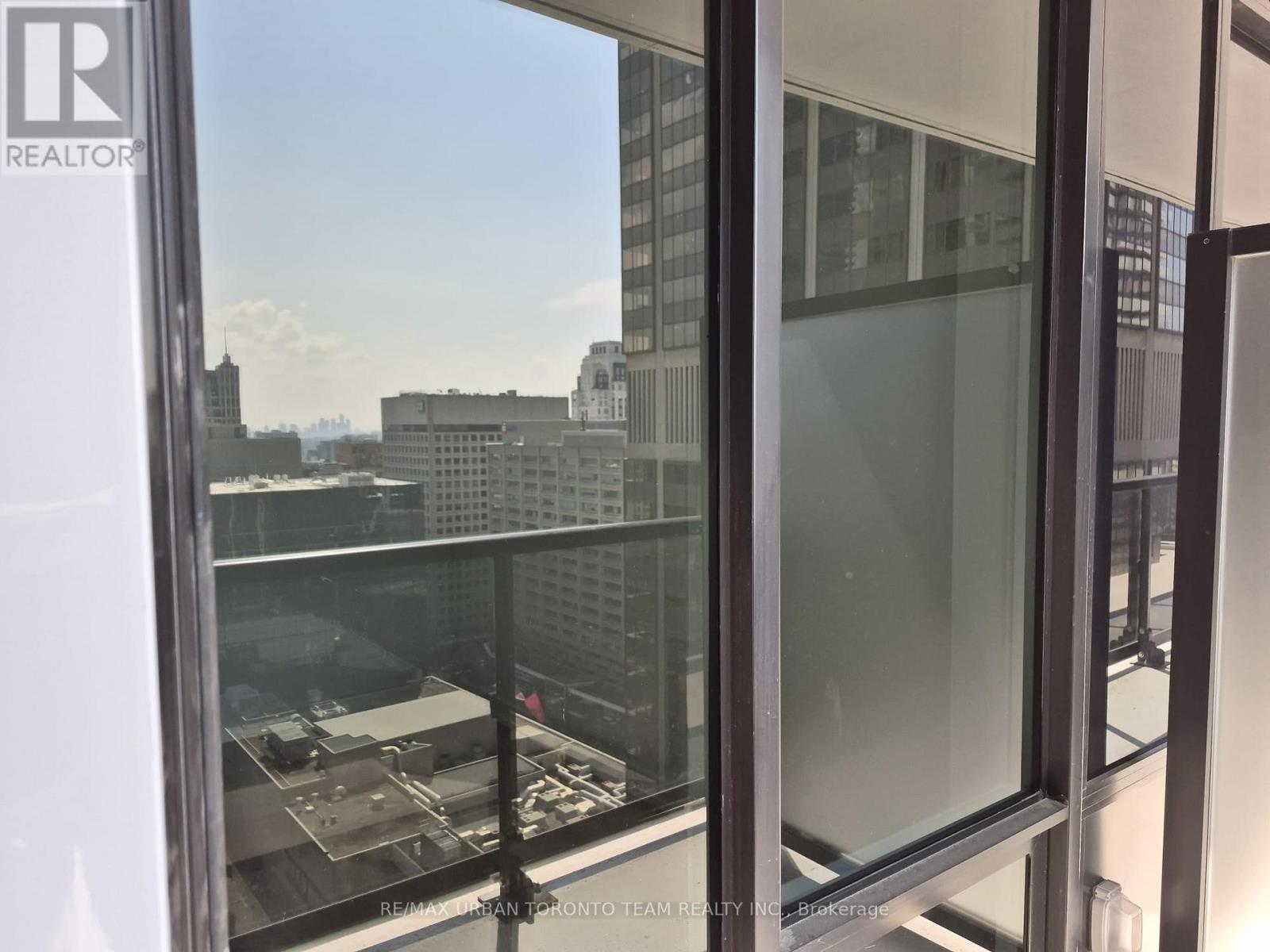 2802 - 771 Yonge Street, Toronto, Ontario  M4W 0B8 - Photo 8 - C12462165